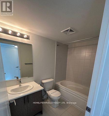 02 - 3415 Ridgeway Drive, Mississauga, Ontario  L5L 0B9 - Photo 9 - W12831508