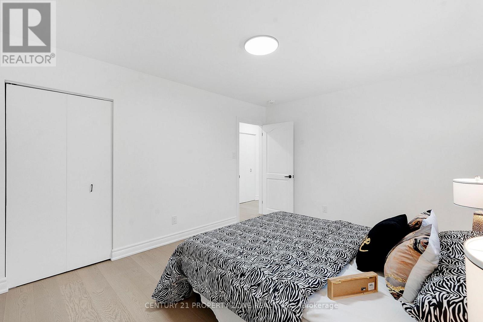 Upper - 77 Belmont Drive, Brampton, Ontario  L6T 2K5 - Photo 16 - W12831512