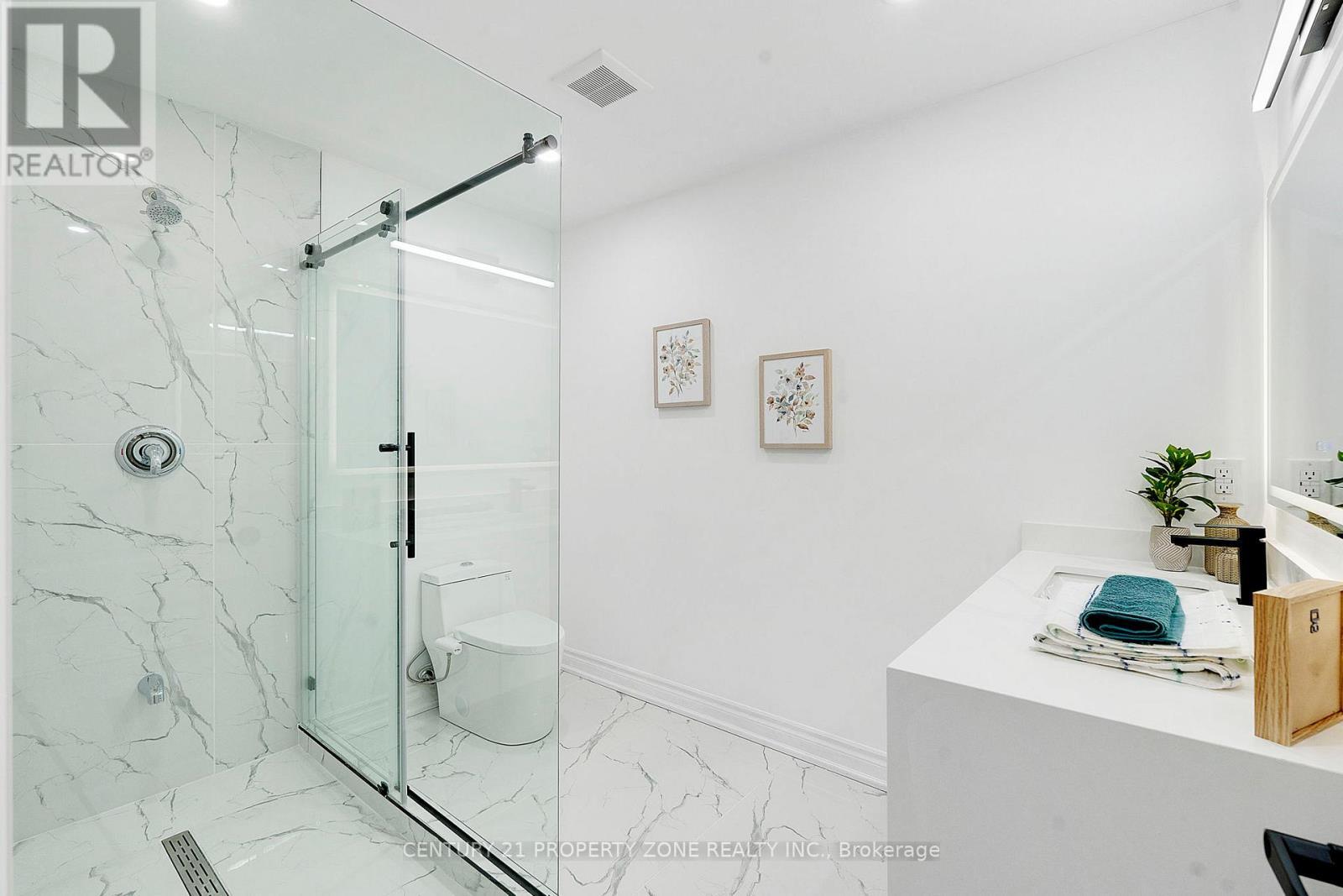 Upper - 77 Belmont Drive, Brampton, Ontario  L6T 2K5 - Photo 23 - W12831512