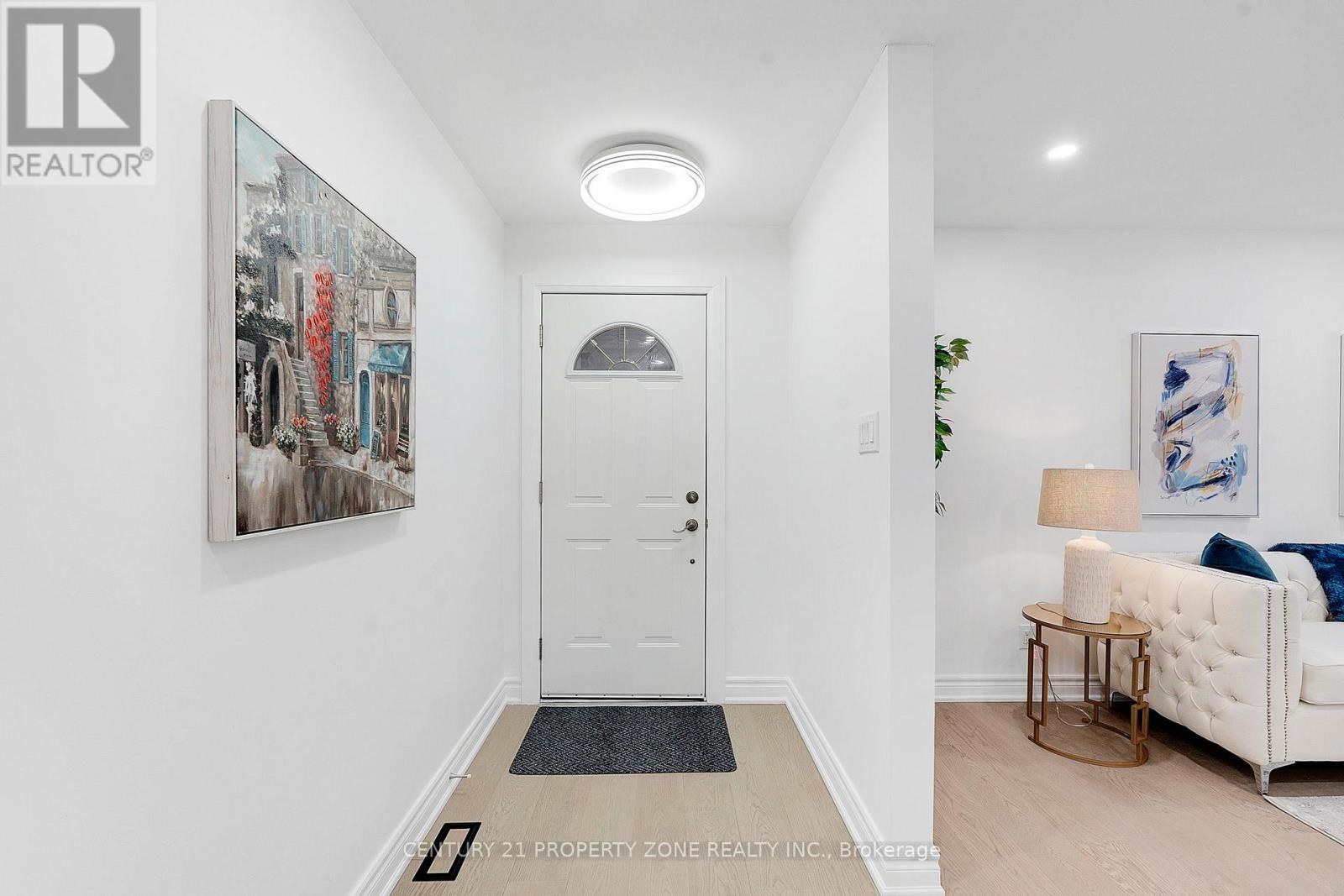 Upper - 77 Belmont Drive, Brampton, Ontario  L6T 2K5 - Photo 4 - W12831512