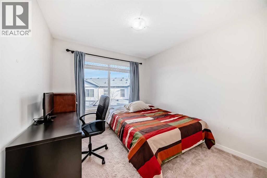 48 Copperpond Landing Se, Calgary, Alberta  T2Z 1G6 - Photo 17 - A2285922