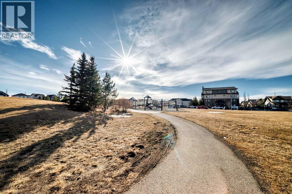 48 Copperpond Landing Se, Calgary, Alberta  T2Z 1G6 - Photo 26 - A2285922