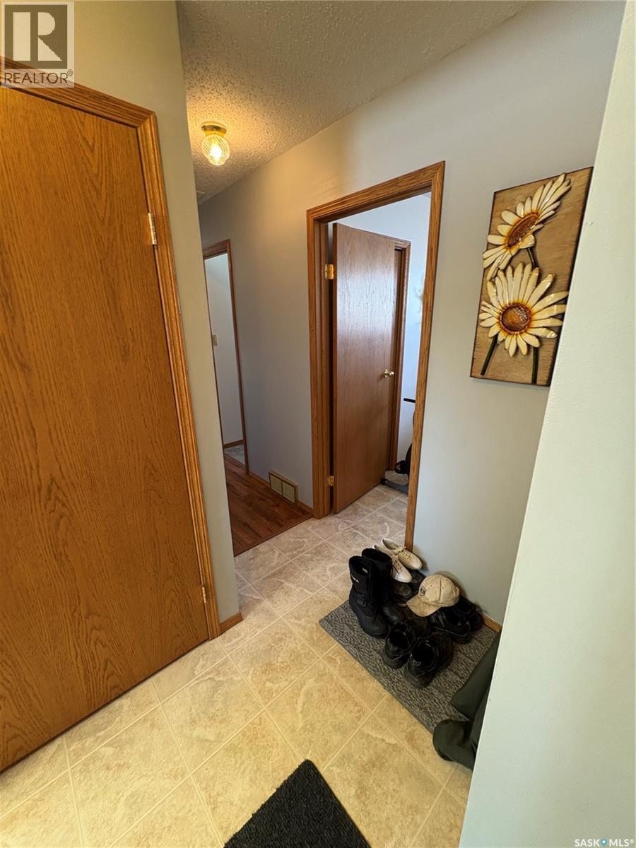 118 Riedel Avenue W, Langenburg, Saskatchewan  S0A 2A0 - Photo 9 - SK029351