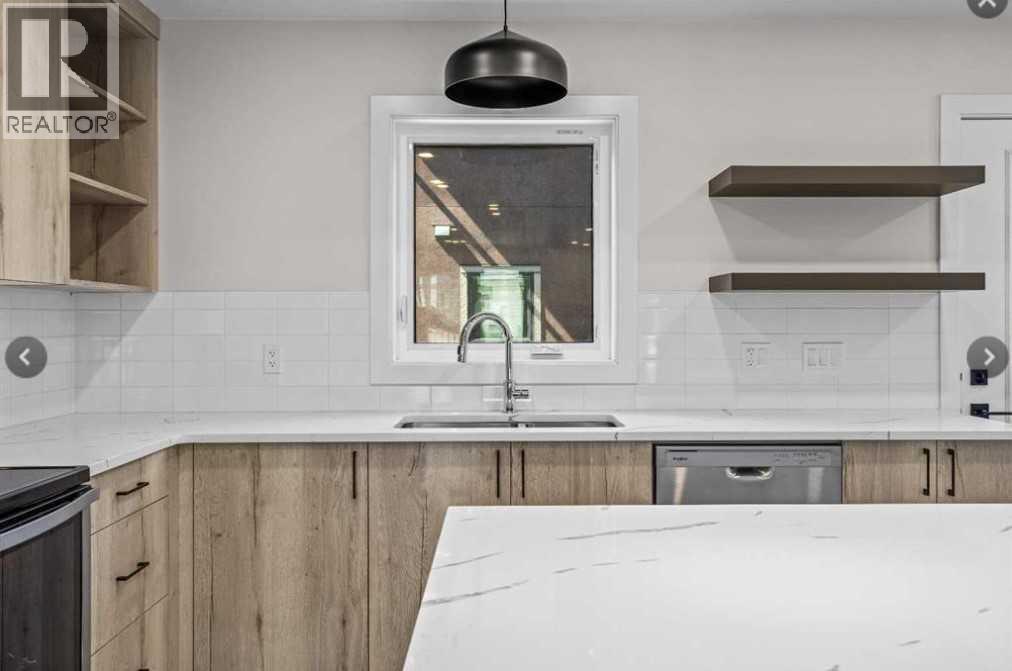 114, 1330 1st Avenue, Canmore, Alberta  T1W 1M4 - Photo 12 - A2281531