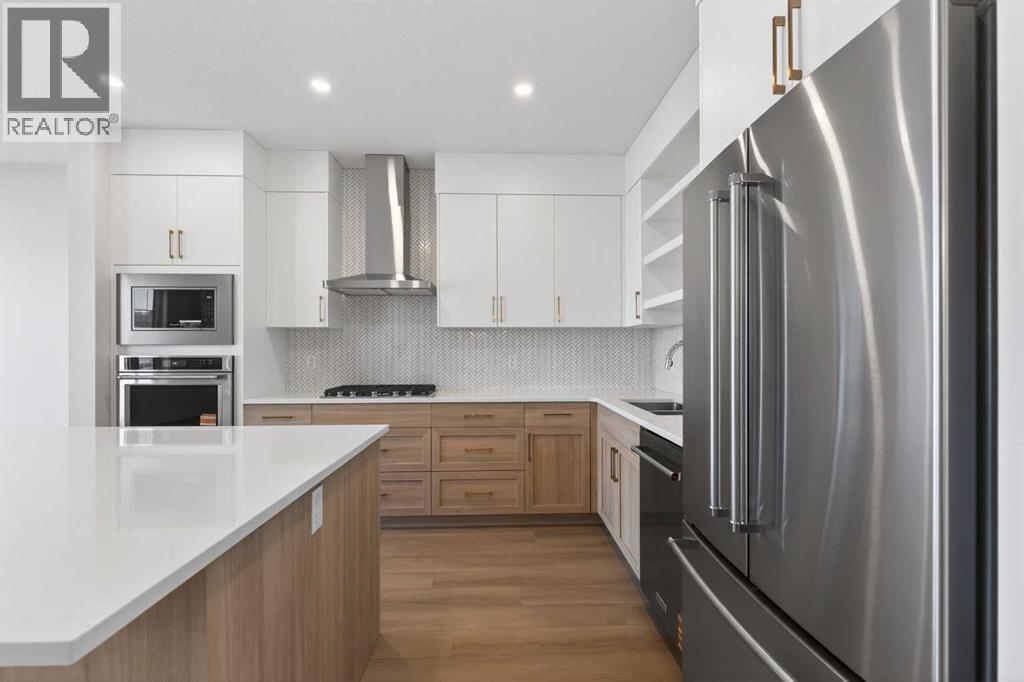 159 Greenwich Drive Nw, Calgary, Alberta  T3B 6N9 - Photo 7 - A2288424