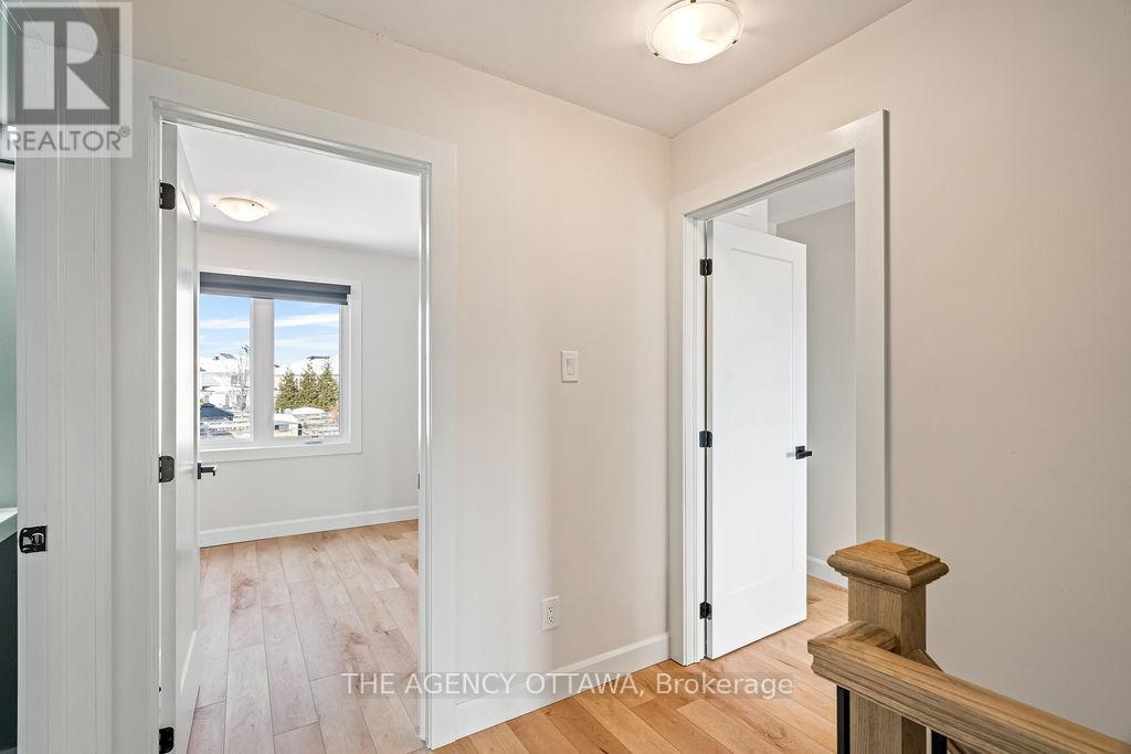 62 Appledale Drive, Ottawa, Ontario  K2J 4W6 - Photo 25 - X12831552