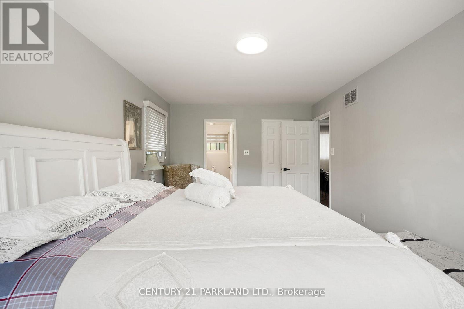 87 Bonacres Avenue, Toronto, Ontario  M1C 3B8 - Photo 13 - E12827616