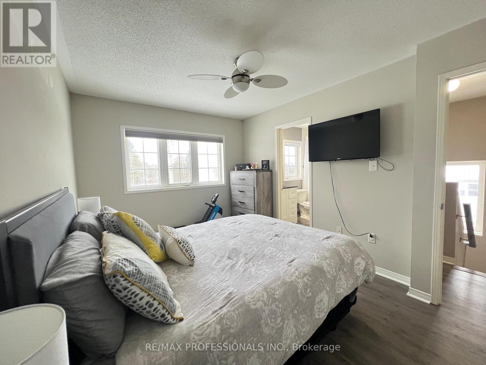 56 Beacon Road, Barrie, Ontario  L4N 9J8 - Photo 35 - S12831554