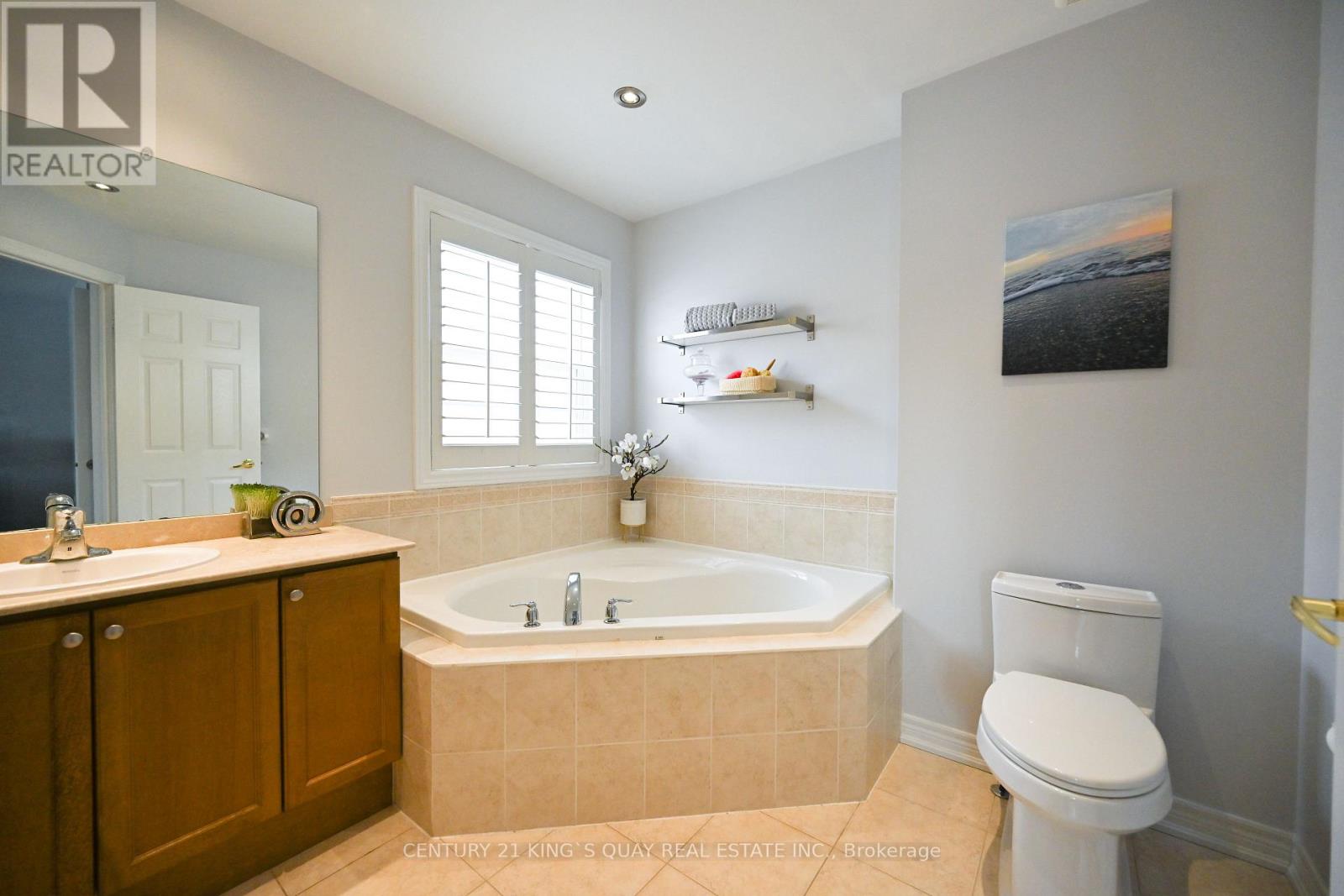 10514 Victoria Square Boulevard, Markham, Ontario  L6C 0A3 - Photo 20 - N12831506