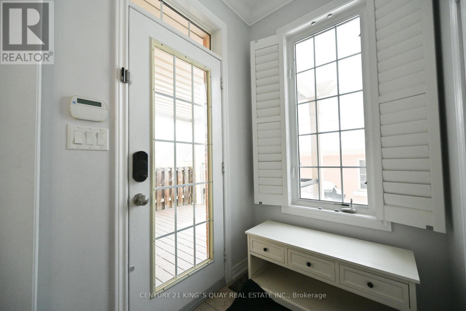 10514 Victoria Square Boulevard, Markham, Ontario  L6C 0A3 - Photo 10 - N12831506