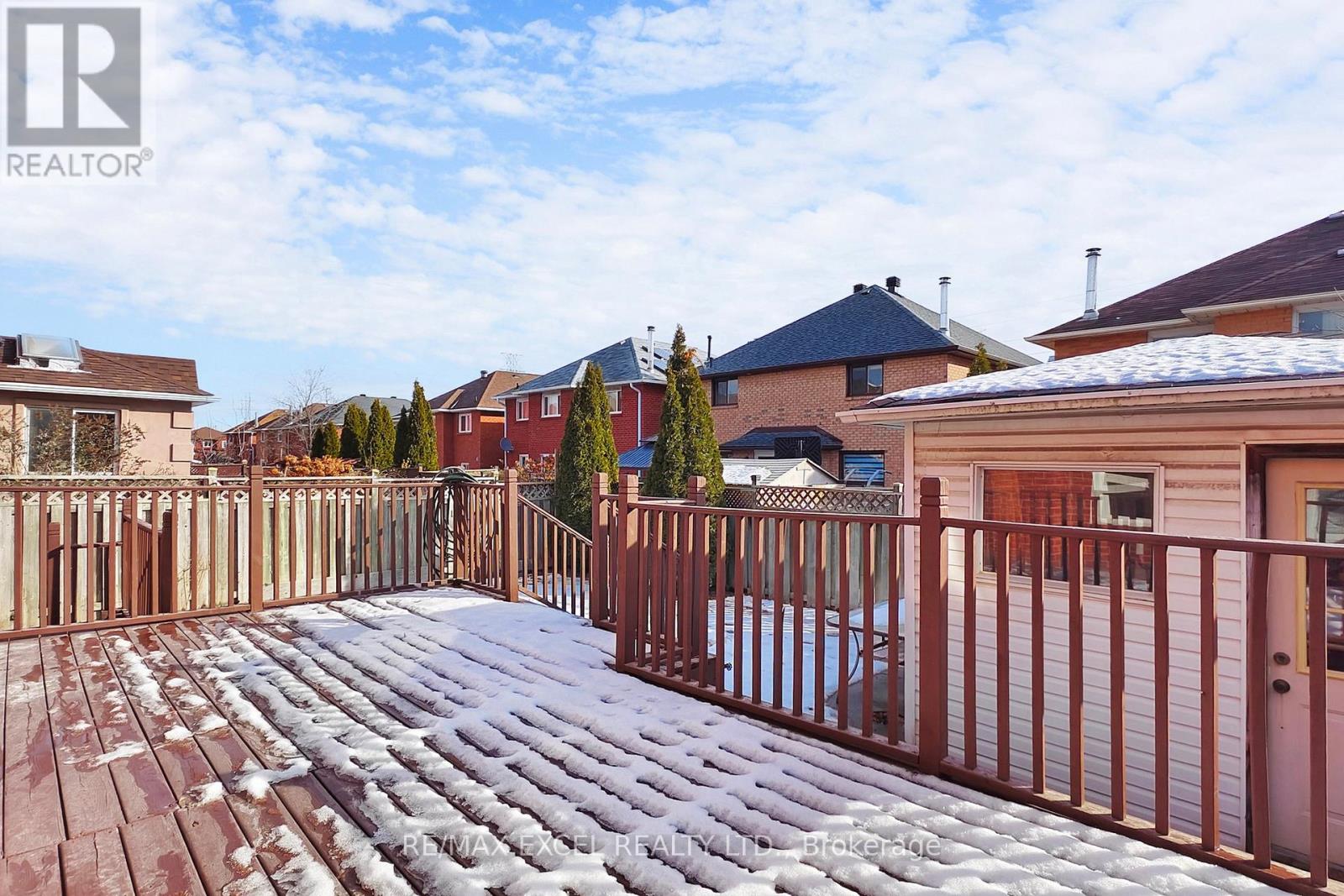 4388 Guildwood Way, Mississauga, Ontario  L5R 2A4 - Photo 49 - W12831538