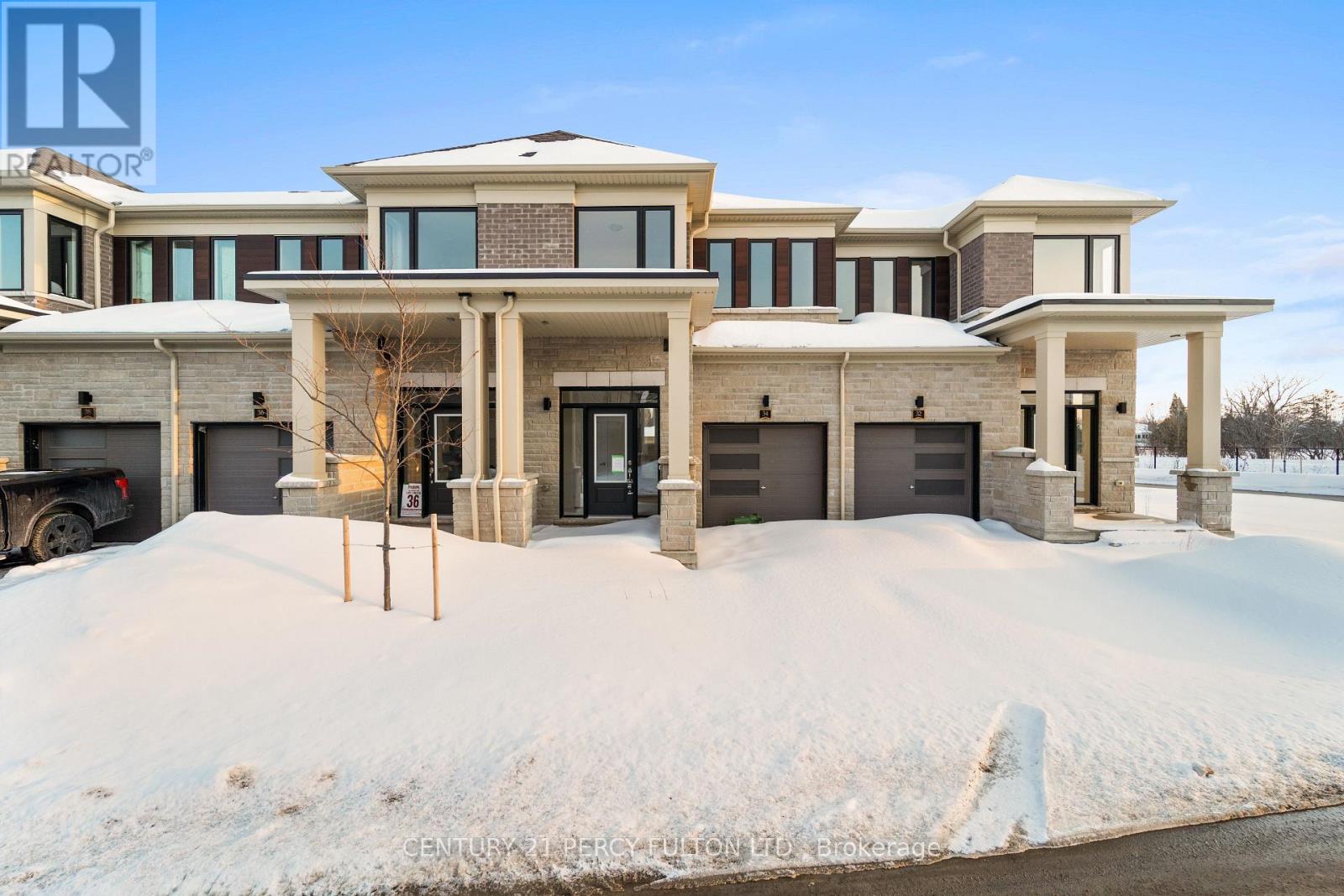 34 HICKEY LANE, Kawartha Lakes, Ontario