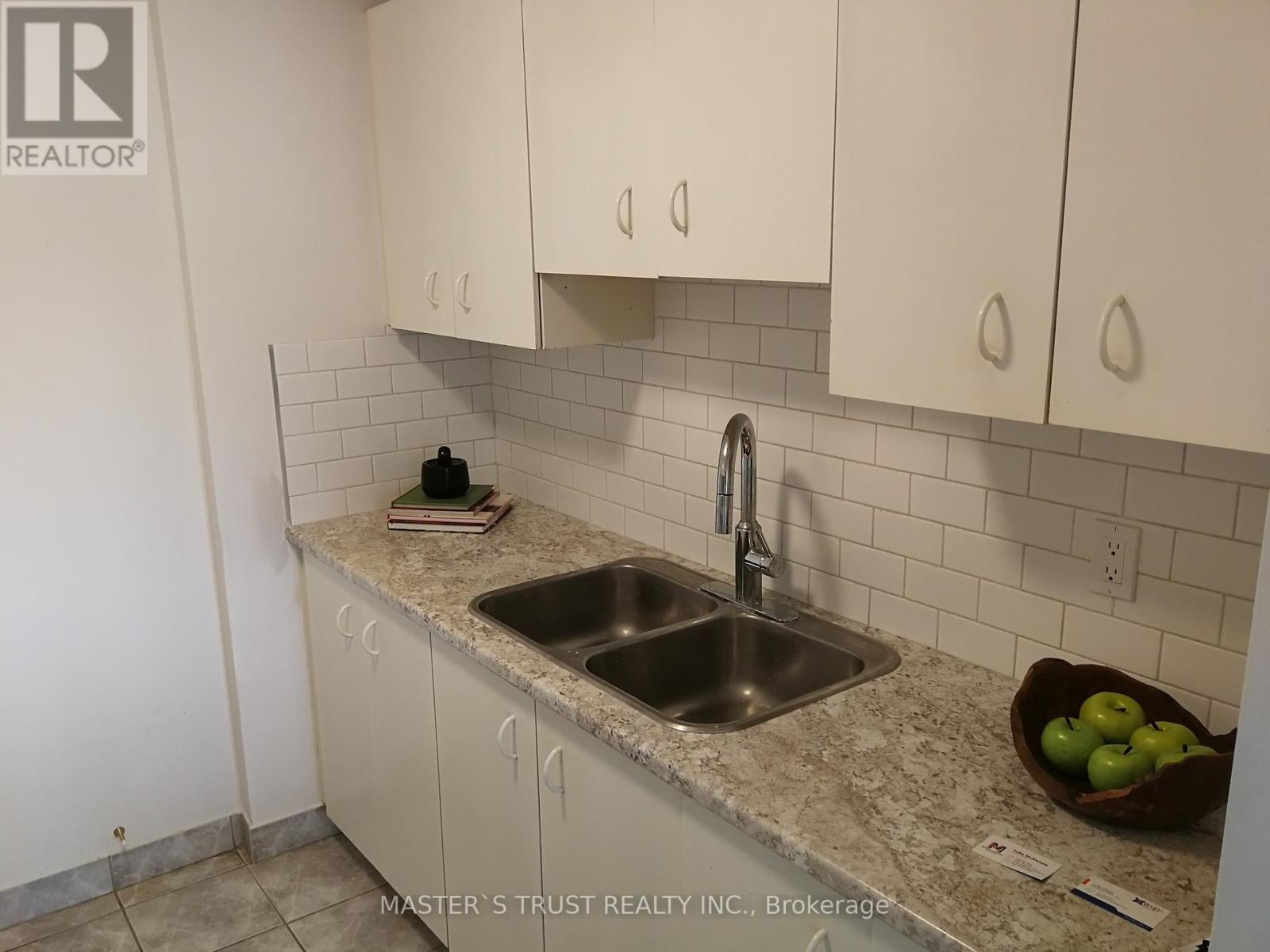 603 - 358 Waterloo Avenue, Guelph, Ontario  N1H 7Y3 - Photo 5 - X12830918