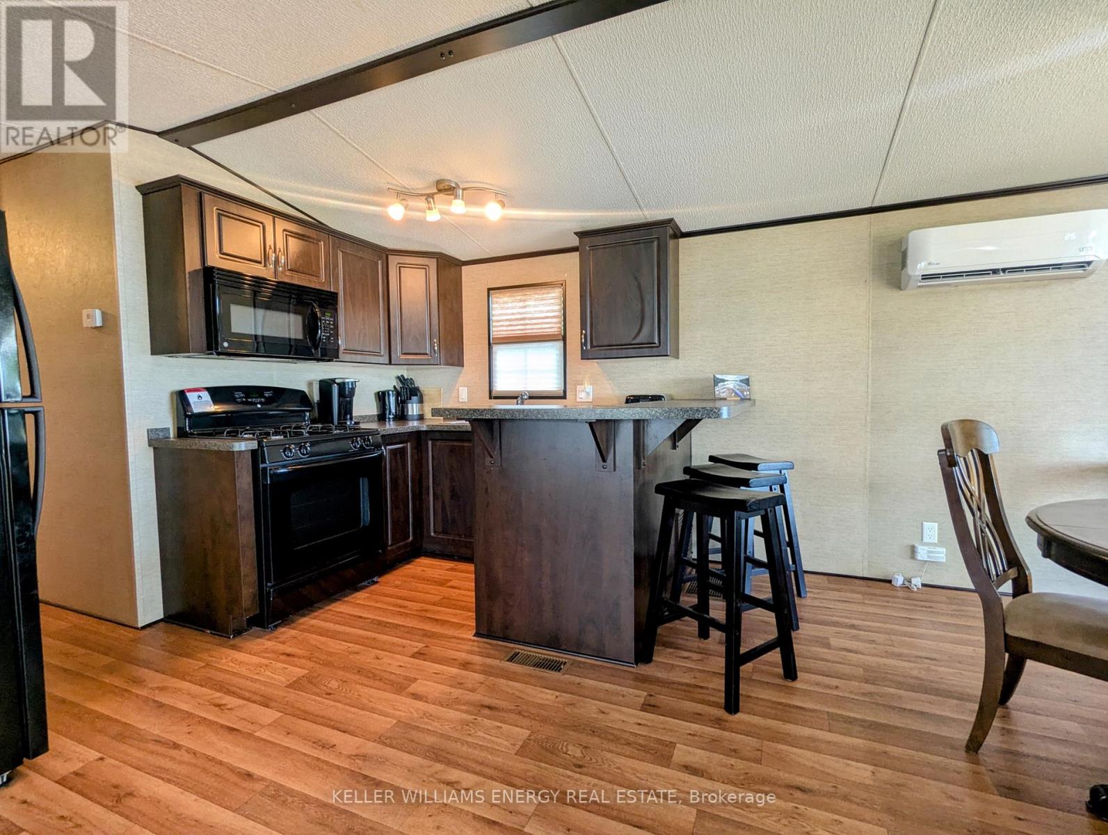 #54 - 486 County Road 18 Cherry Beach Lane Road, Prince Edward County, Ontario  K0K 1P0 - Photo 10 - X12831644