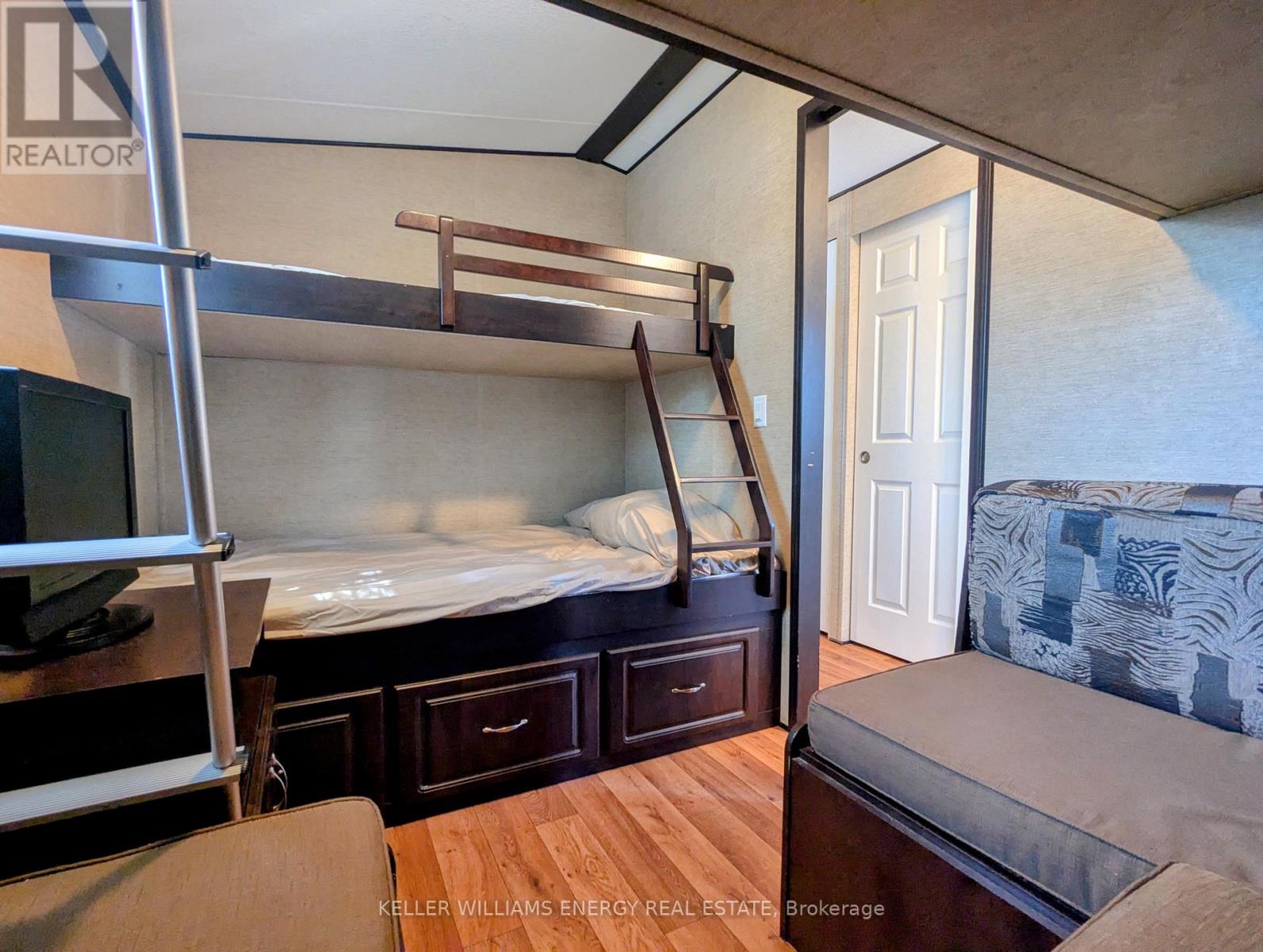 #54 - 486 County Road 18 Cherry Beach Lane Road, Prince Edward County, Ontario  K0K 1P0 - Photo 7 - X12831644