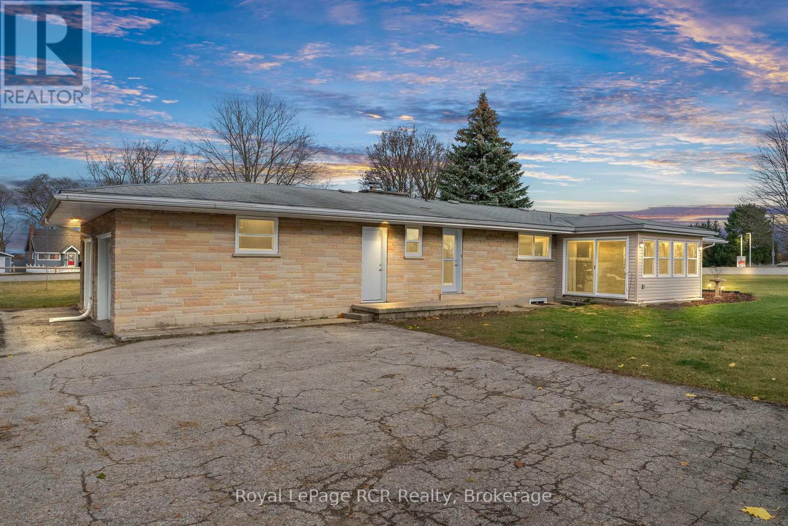 315 2nd Street, Hanover, Ontario  N4N 1A4 - Photo 31 - X12831532