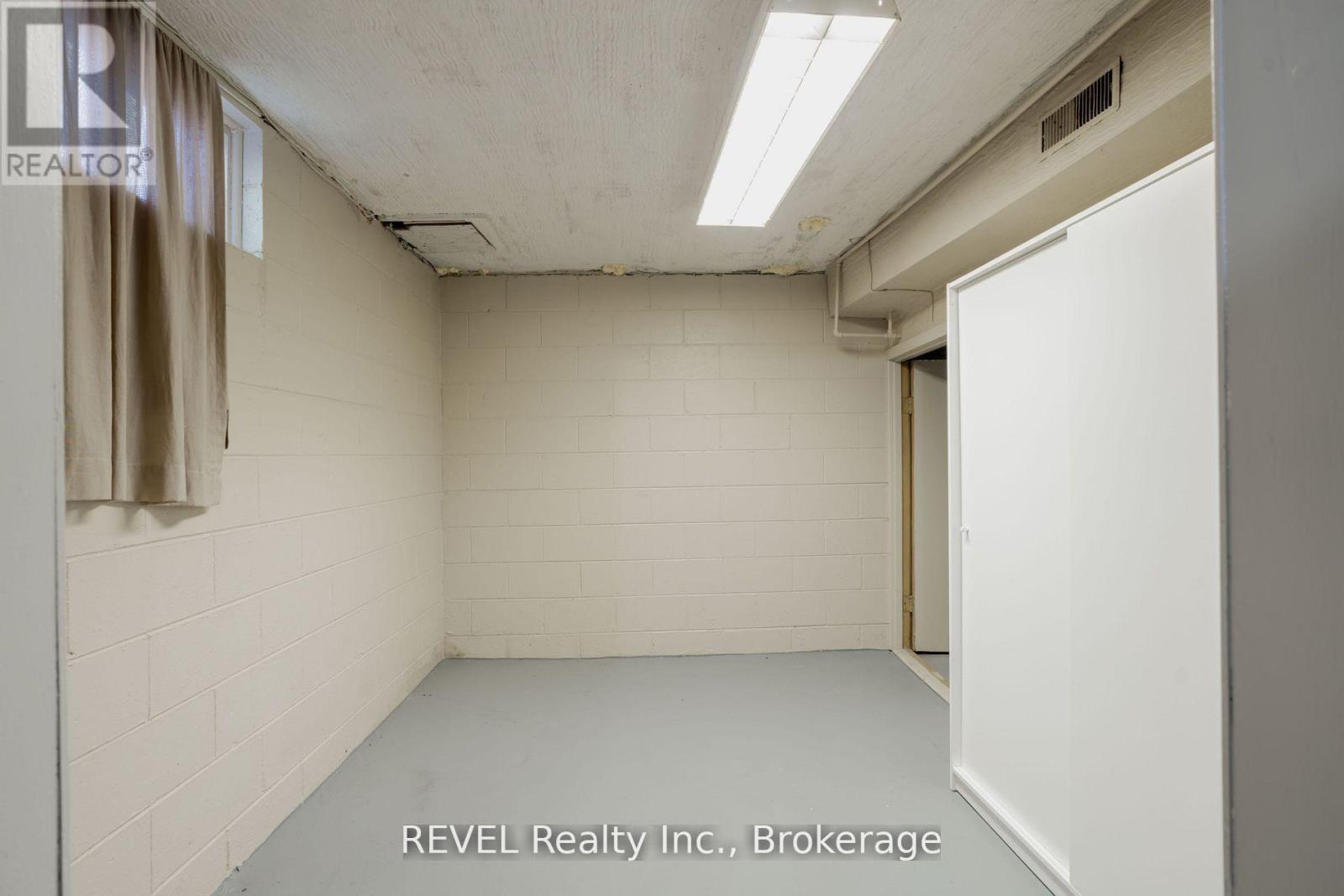 6835 Wills Street, Niagara Falls, Ontario  L2J 1Y6 - Photo 26 - X12831564