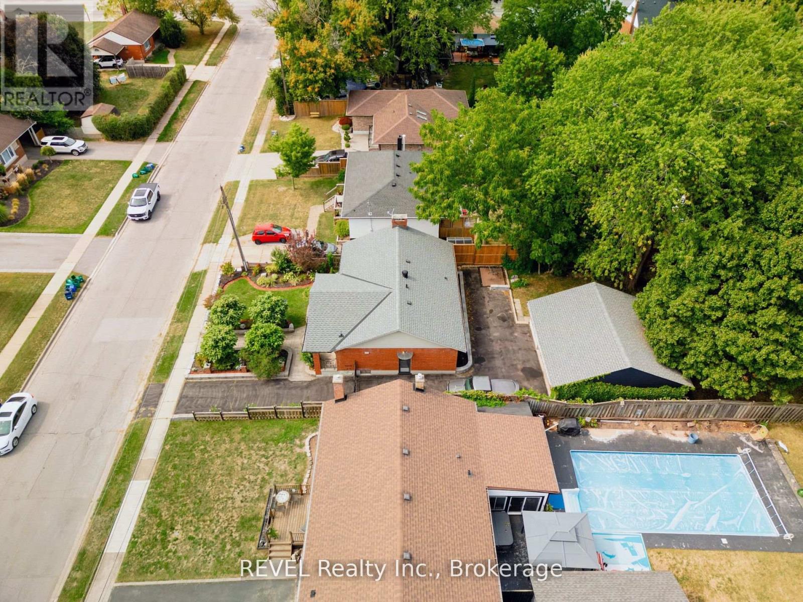 6835 Wills Street, Niagara Falls, Ontario  L2J 1Y6 - Photo 32 - X12831564