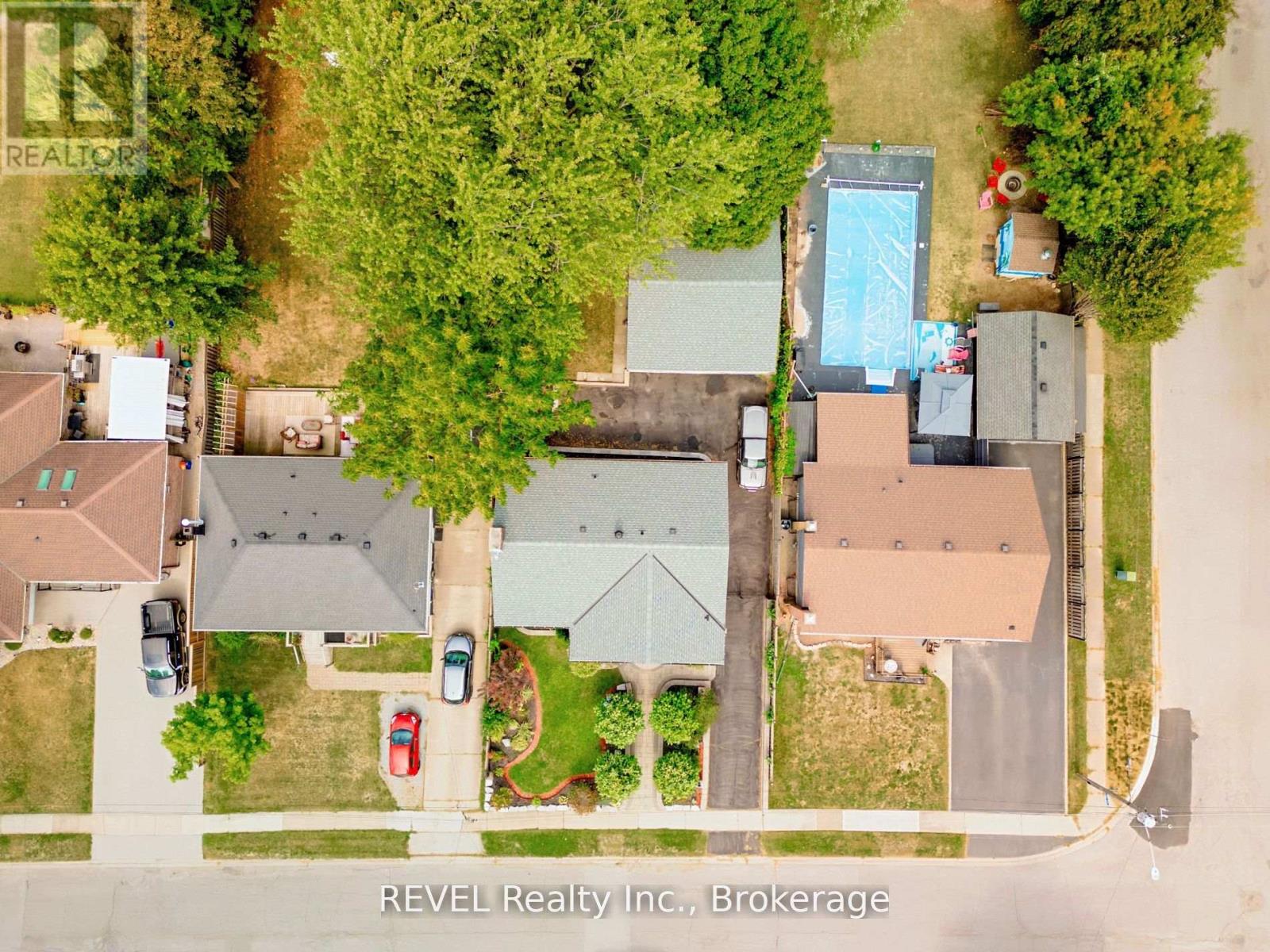 6835 Wills Street, Niagara Falls, Ontario  L2J 1Y6 - Photo 34 - X12831564