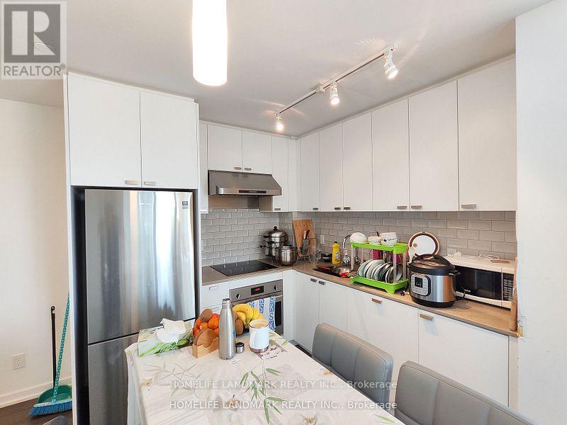 303 - 56 Forest Manor Road, Toronto, Ontario  M2J 0E5 - Photo 15 - C12831574