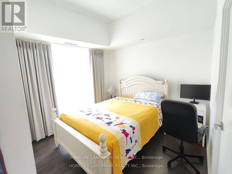 303 - 56 Forest Manor Road, Toronto, Ontario  M2J 0E5 - Photo 8 - C12831574