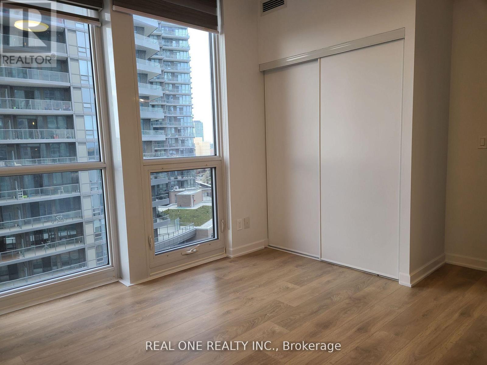 702 - 38 Forest Manor Road, Toronto, Ontario  M2J 0H4 - Photo 8 - C12831582