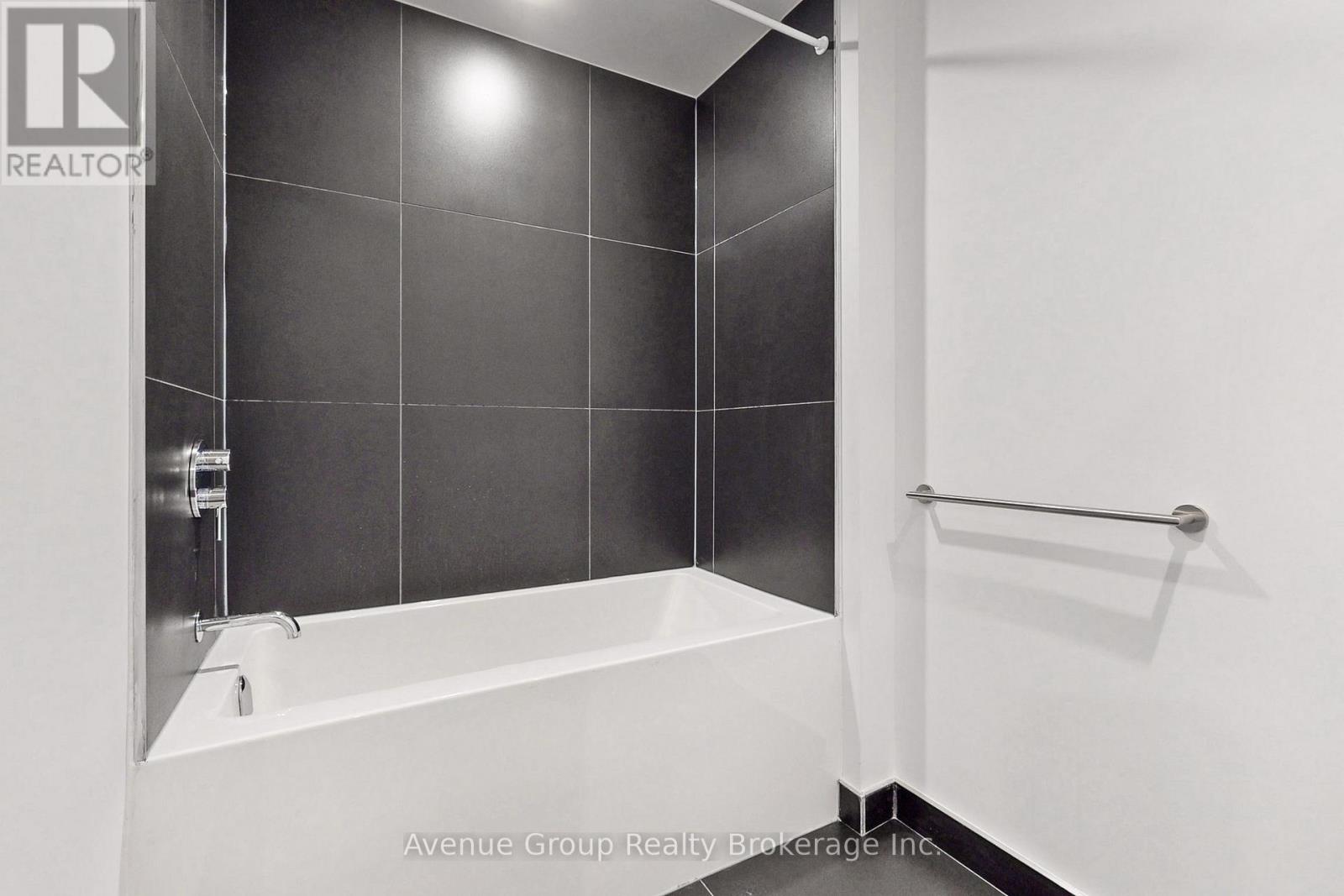 1313 - 20 Edward Street, Toronto, Ontario  M5G 1C9 - Photo 29 - C12831596