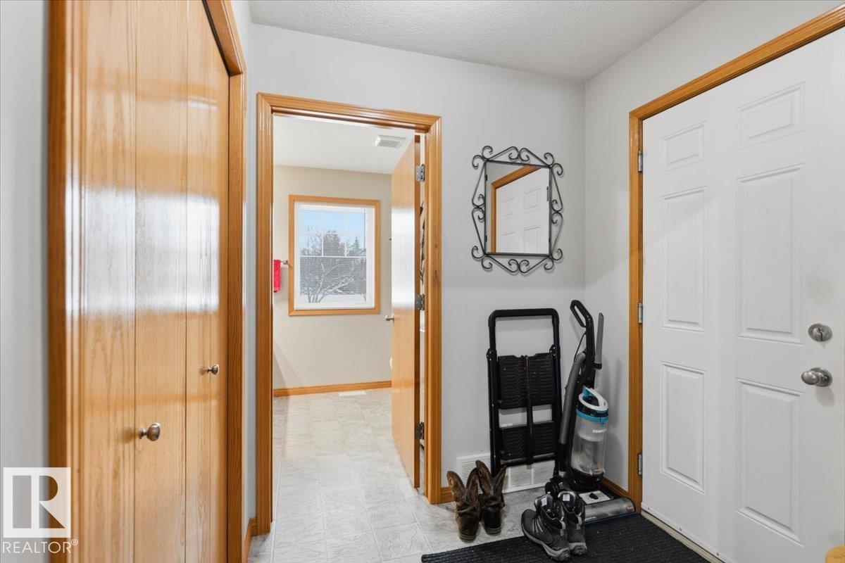 5004 60 Av, Rural Wetaskiwin County, Alberta  T0C 2C0 - Photo 10 - E4475379