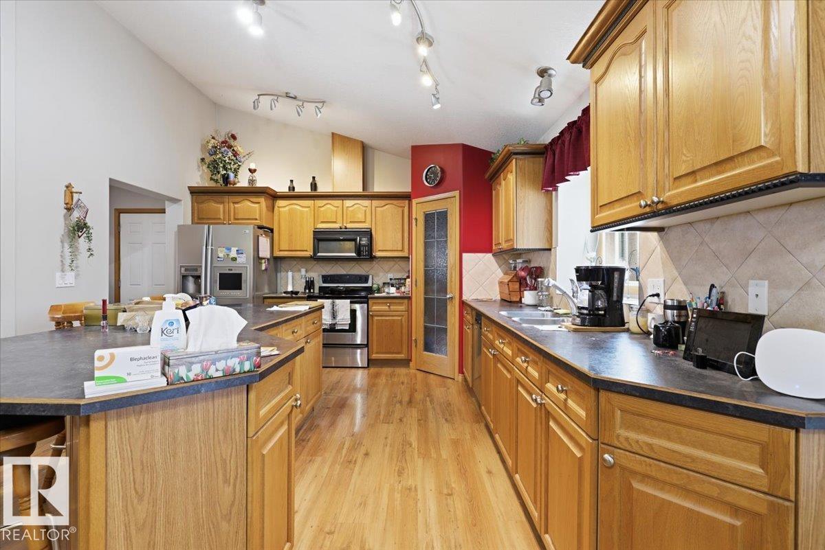 5004 60 Av, Rural Wetaskiwin County, Alberta  T0C 2C0 - Photo 8 - E4475379