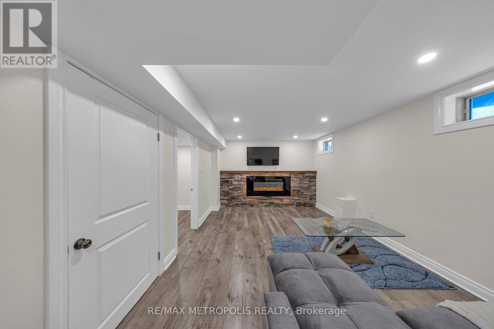 7 Cherry Lane, New Tecumseth, Ontario  L9R 0M1 - Photo 47 - N12831600