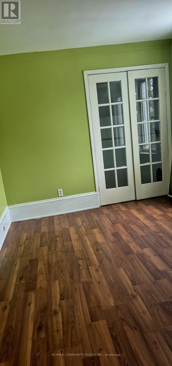 21 Forestell Street, New Tecumseth (Tottenham), Ontario  L0G 1W0 - Photo 8 - N12831634