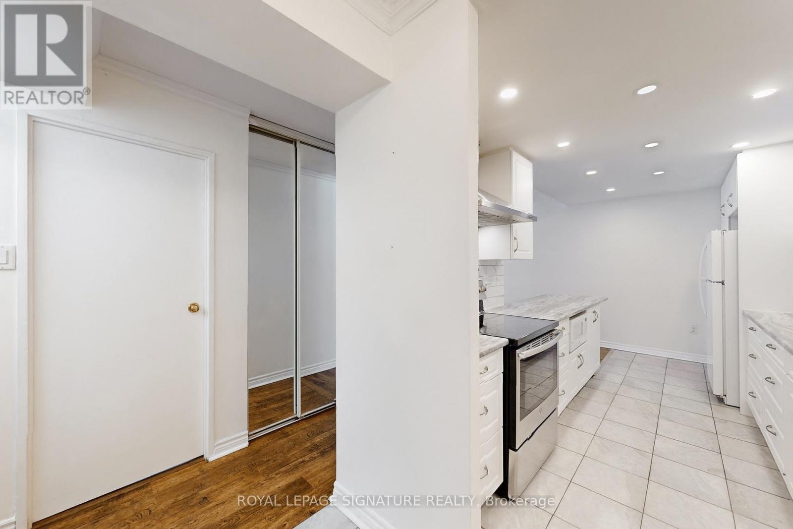 109 - 1535 Diefenbaker Court, Pickering, Ontario  L1V 3W2 - Photo 6 - E12830324