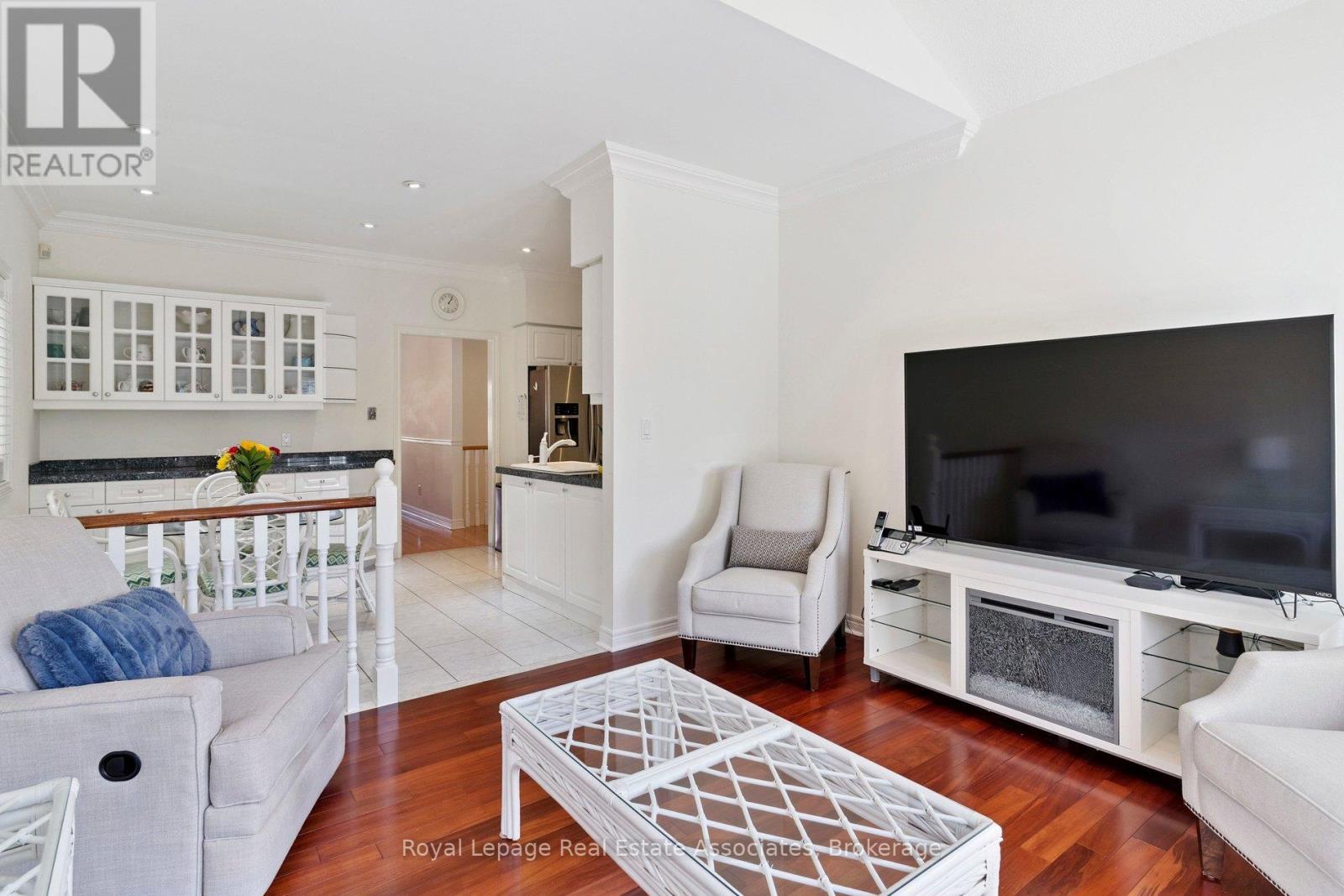 7 Powder Mill Court, Brampton, Ontario  L6R 1W5 - Photo 20 - W12831584