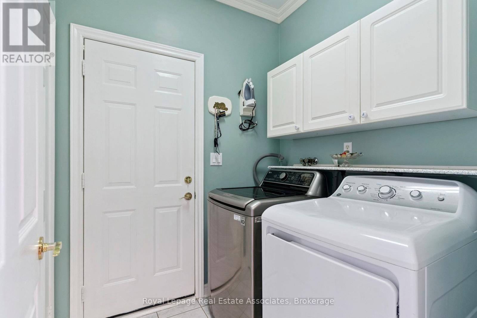 7 Powder Mill Court, Brampton, Ontario  L6R 1W5 - Photo 26 - W12831584