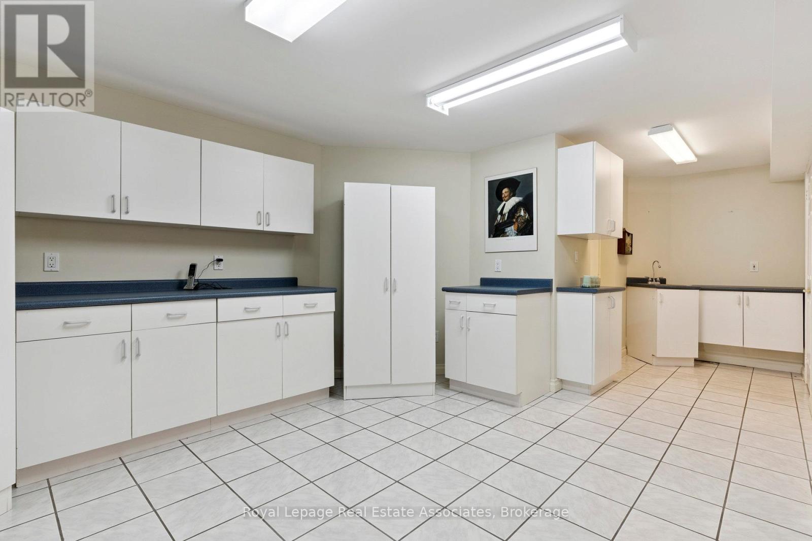 7 Powder Mill Court, Brampton, Ontario  L6R 1W5 - Photo 32 - W12831584