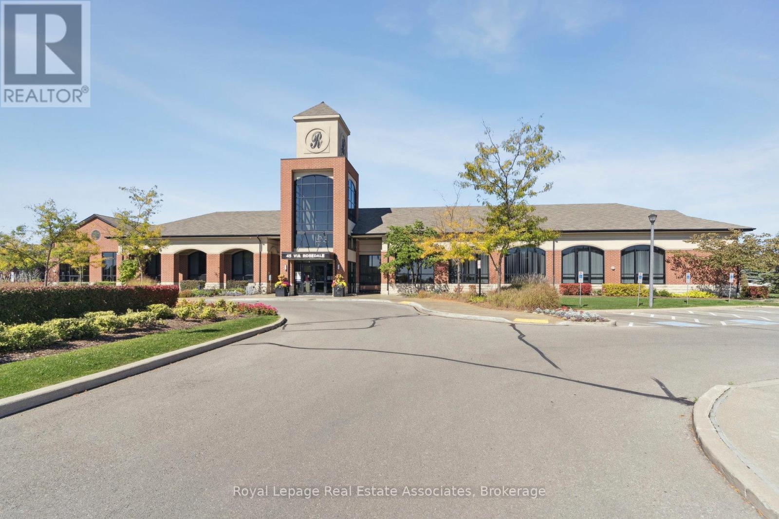 7 Powder Mill Court, Brampton, Ontario  L6R 1W5 - Photo 39 - W12831584