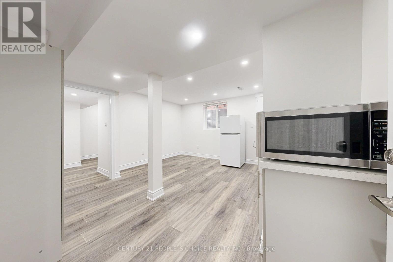 31 Dorking Drive, Brampton, Ontario  L6Z 3T9 - Photo 32 - W12831586