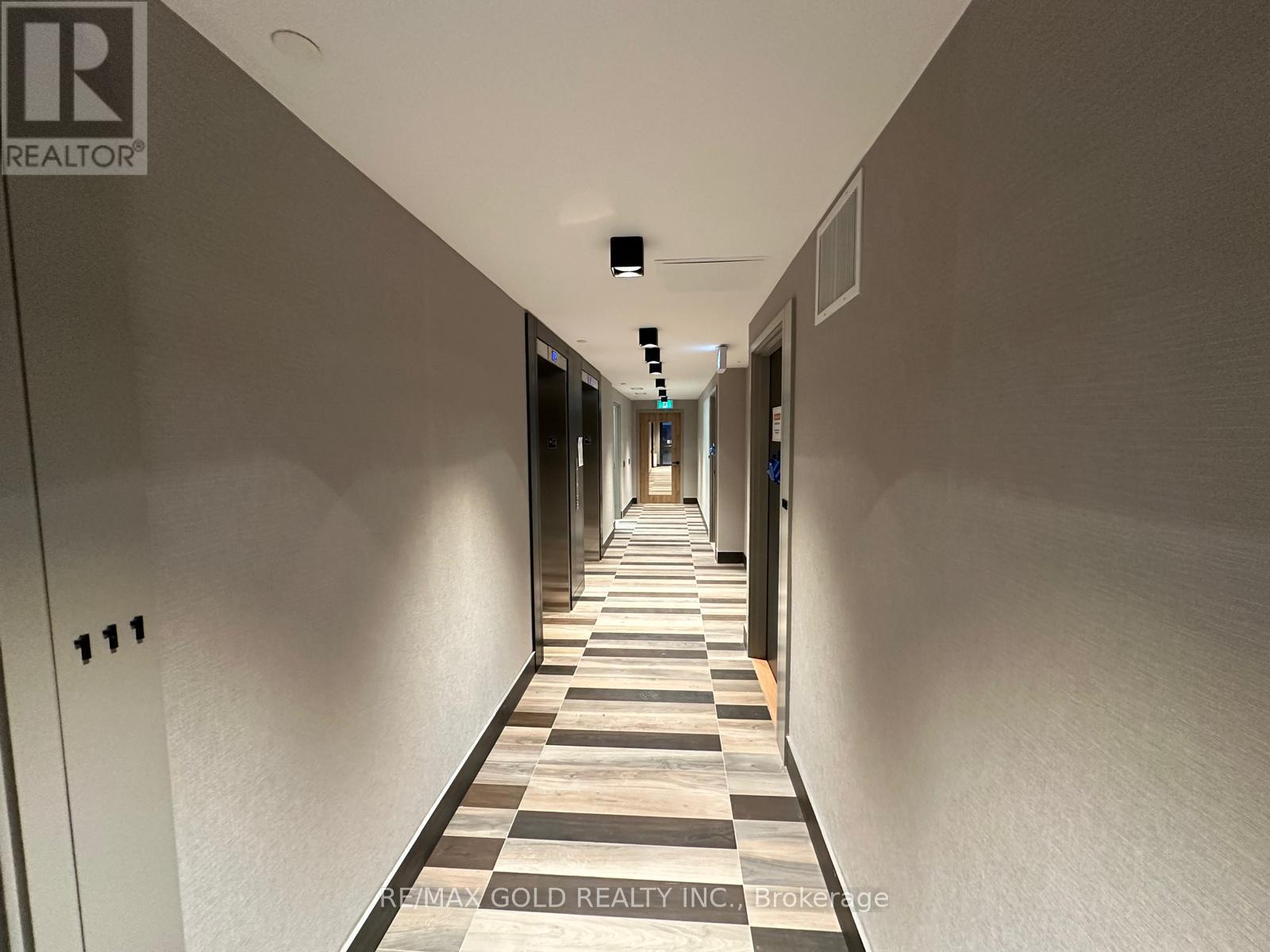 103 - 345 Wheat Boom Drive, Oakville, Ontario  L6H 7X4 - Photo 10 - W12831616