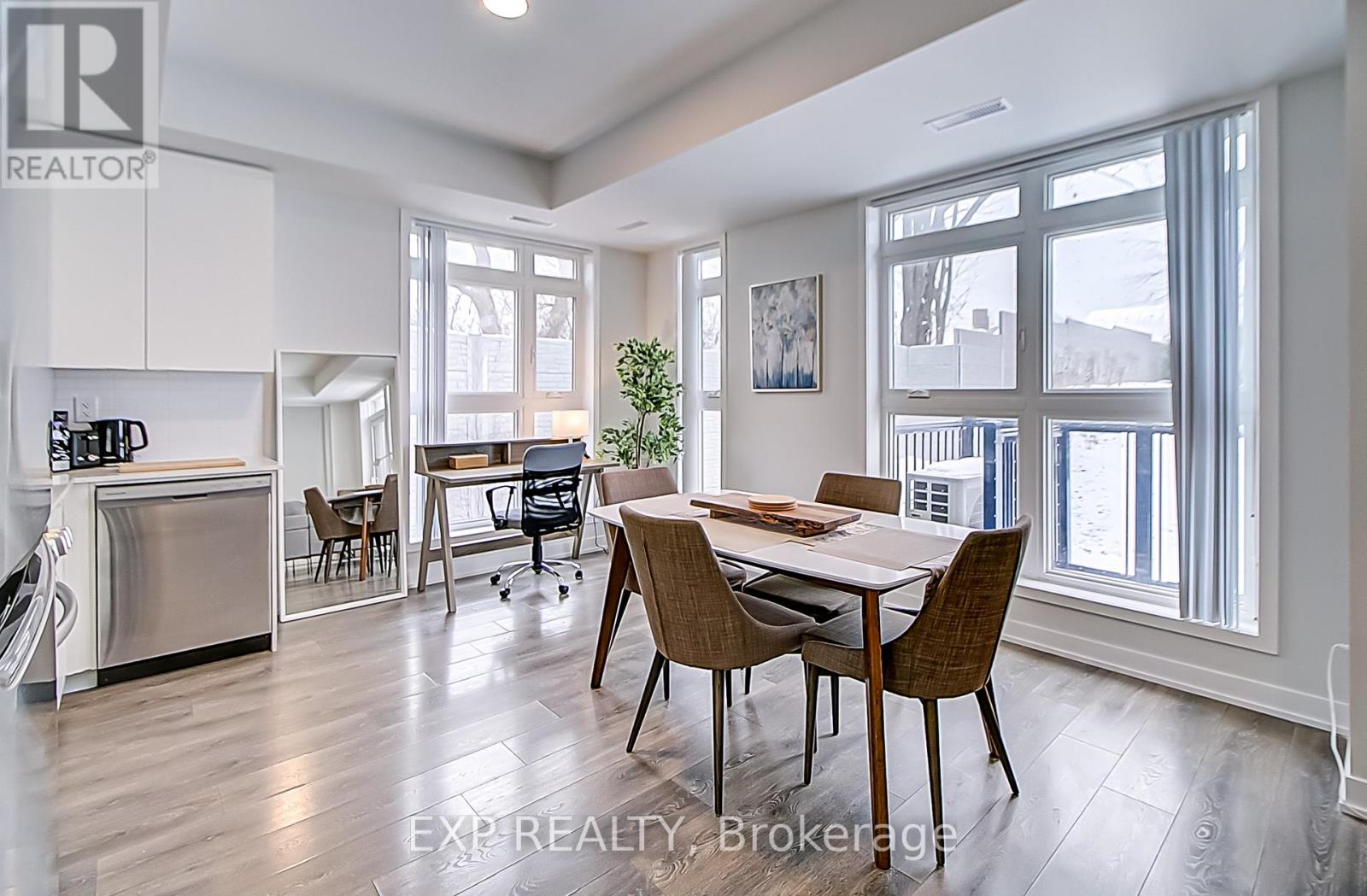 62 - 90 Canon Jackson Drive, Toronto, Ontario  M6M 0C1 - Photo 17 - W12831618