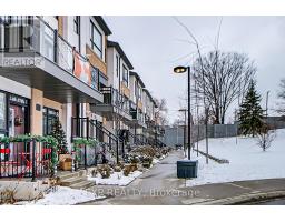62 - 90 CANON JACKSON DRIVE, Toronto, Ontario