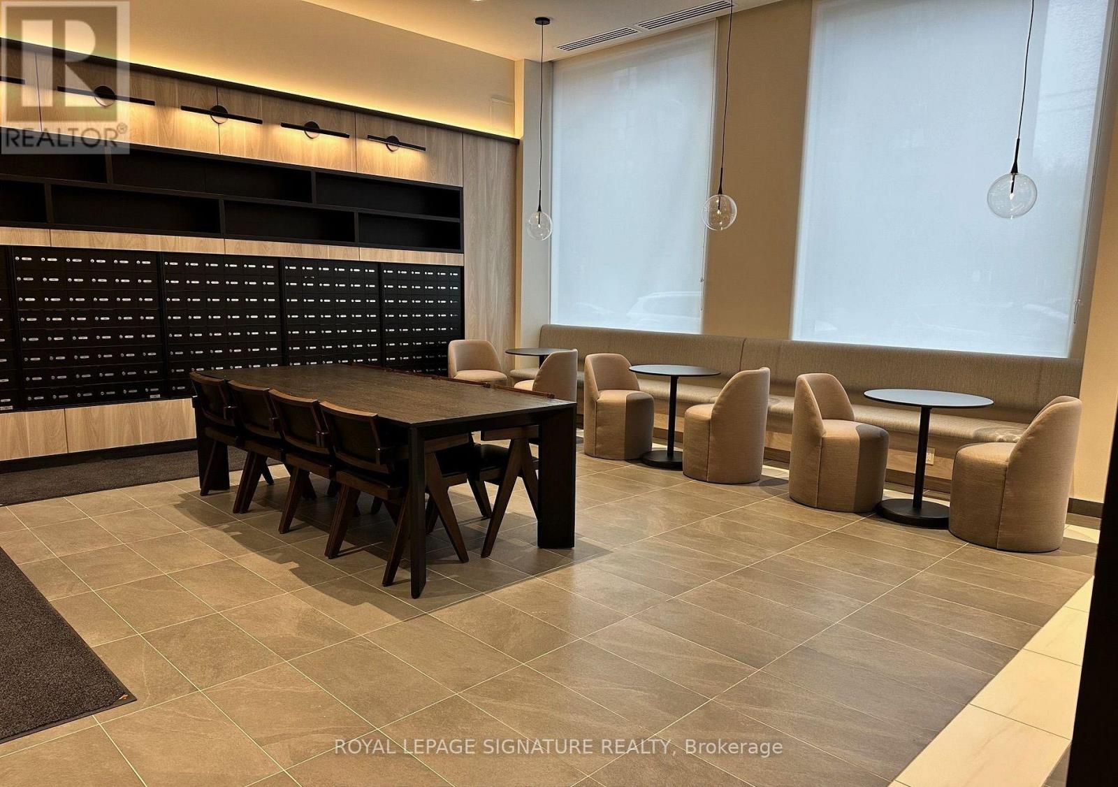 1222 - 1 Jarvis Street, Hamilton, Ontario  L8R 0A8 - Photo 10 - X12831632