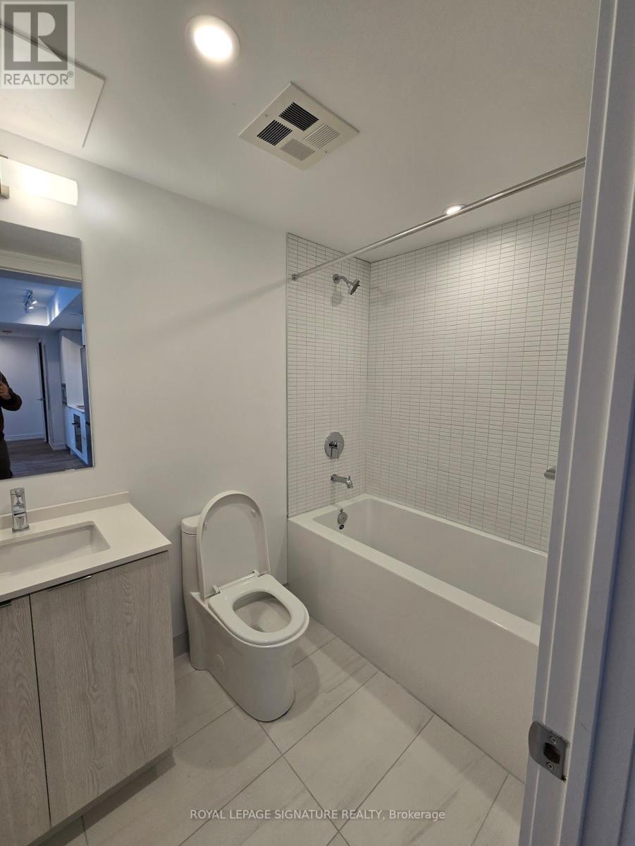 1222 - 1 Jarvis Street, Hamilton, Ontario  L8R 0A8 - Photo 16 - X12831632