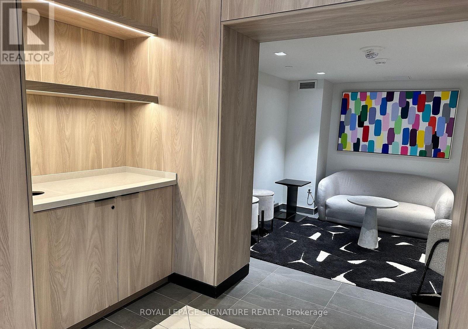 1222 - 1 Jarvis Street, Hamilton, Ontario  L8R 0A8 - Photo 37 - X12831632