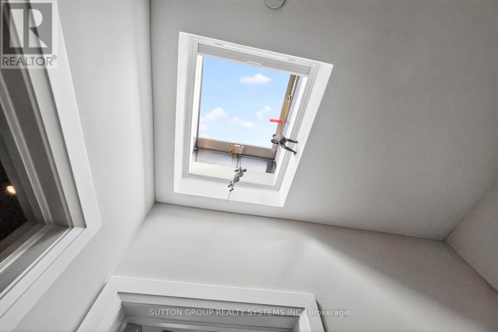 1126a Islington Avenue, Toronto, Ontario  M8Z 0G6 - Photo 46 - W12831404