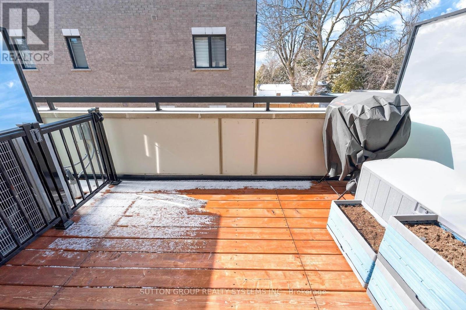 1126a Islington Avenue, Toronto, Ontario  M8Z 0G6 - Photo 21 - W12831404