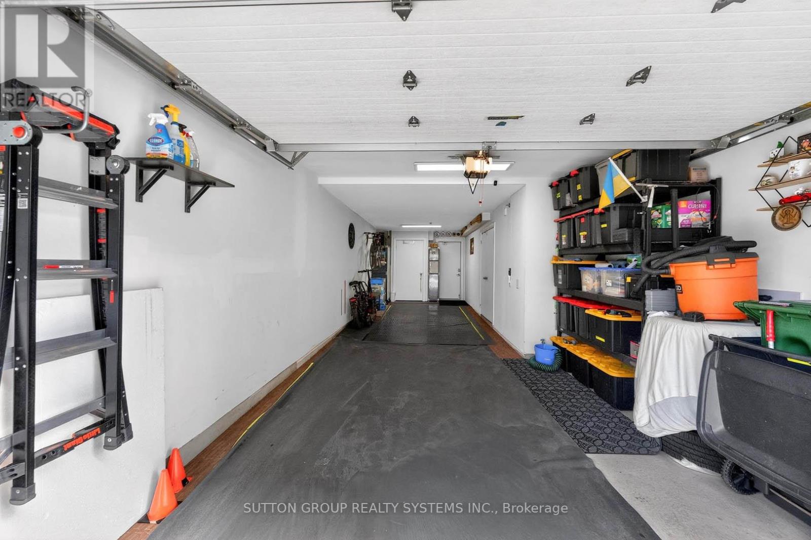 1126a Islington Avenue, Toronto, Ontario  M8Z 0G6 - Photo 47 - W12831404