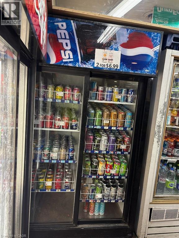 2031 Lakeshore Road, Burlington, Ontario  L7R 1A2 - Photo 9 - 40808481