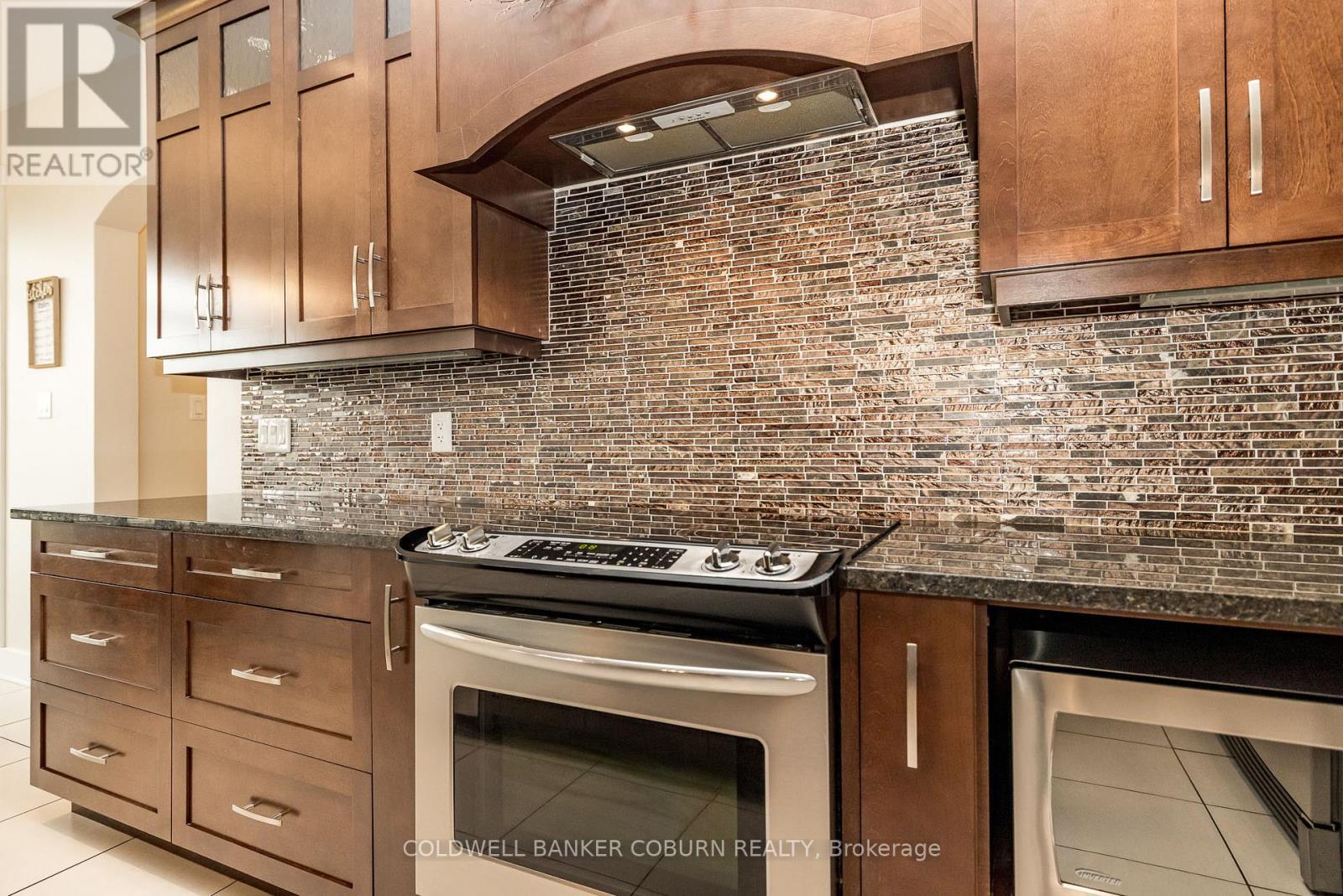 270 West Lake Circle, Ottawa, Ontario  K0A 1L0 - Photo 15 - X12831662