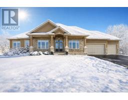 270 WEST LAKE CIRCLE, Ottawa, Ontario