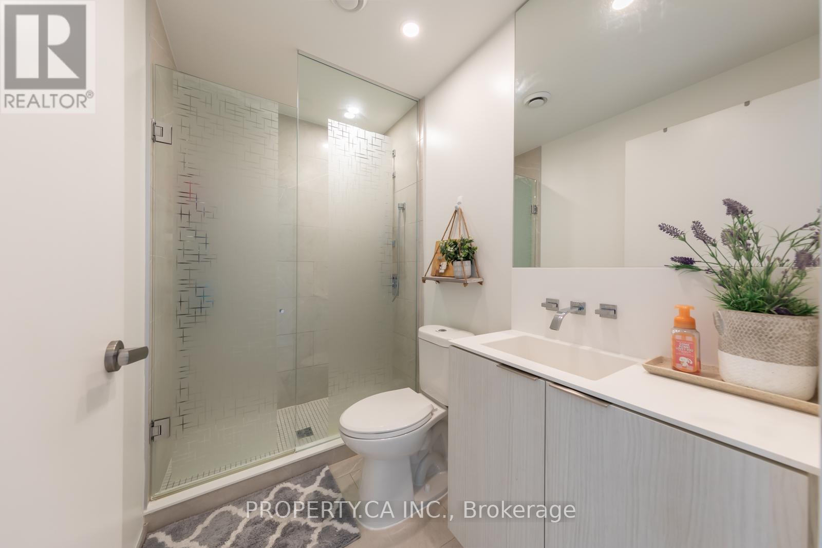 324 - 12 Bonnycastle Street, Toronto, Ontario  M5A 0C8 - Photo 15 - C12831296